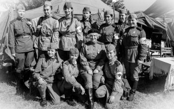 17 "Перед Боем", ч.3, Авторы - "Военкор" и Б.Проказов